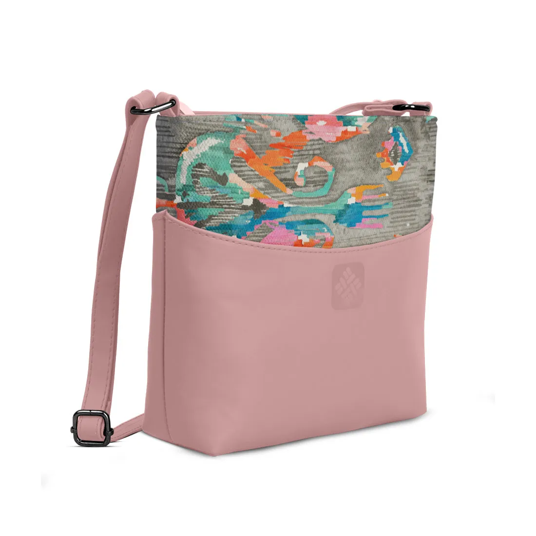Chic Essentials Crossbody Colorful Currents
