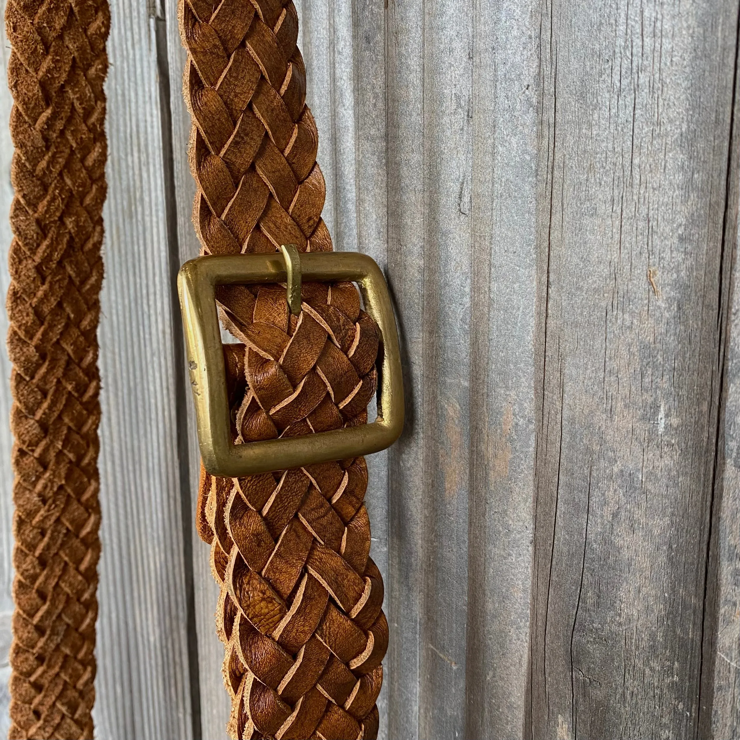 Retro Vibes Carved Leather Handbag