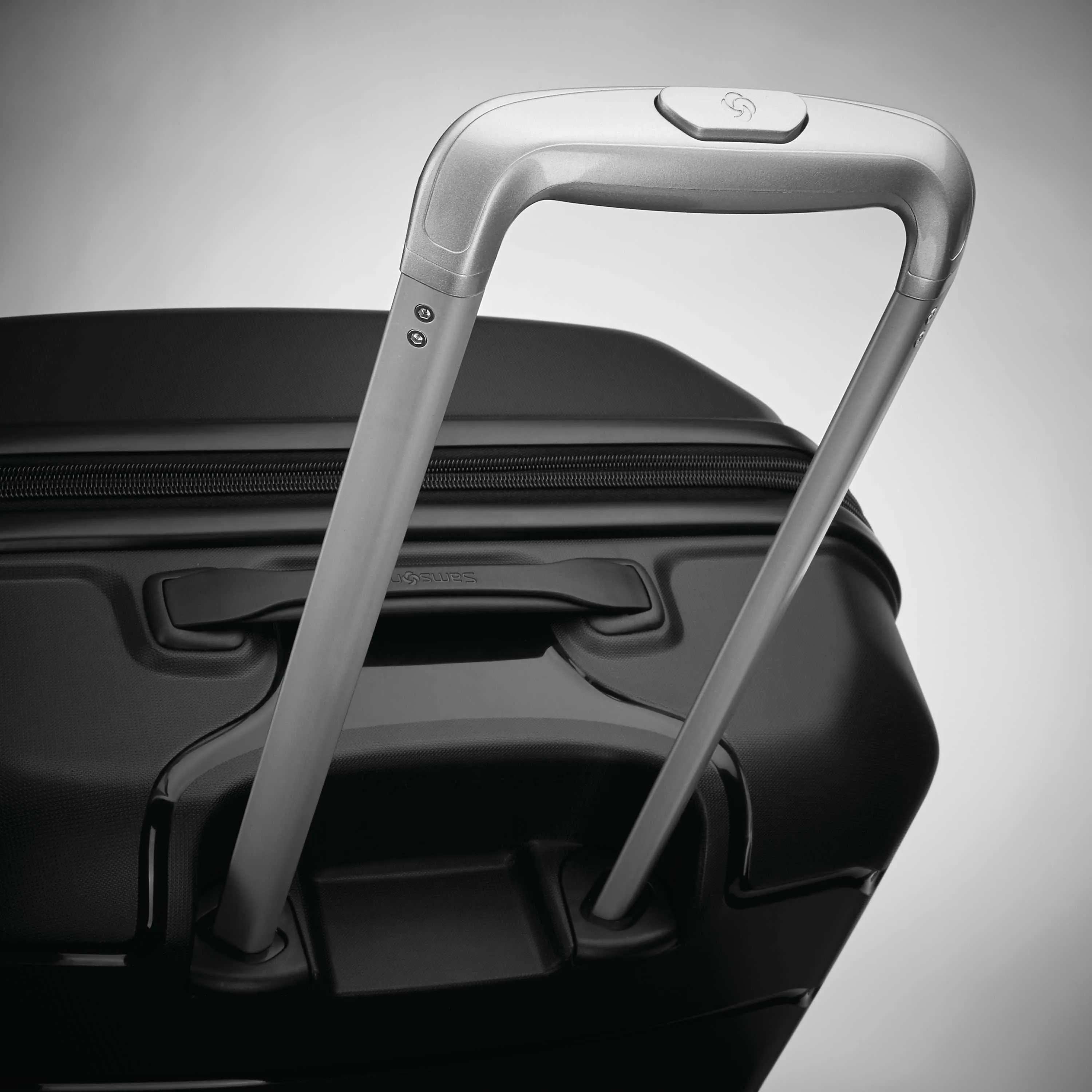 Samsonite Freeform Large Spinner