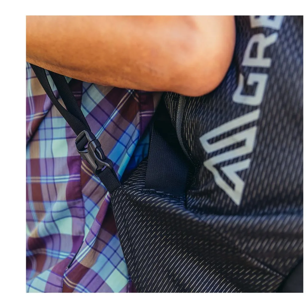 SUPPLY 40L DUFFEL BAG